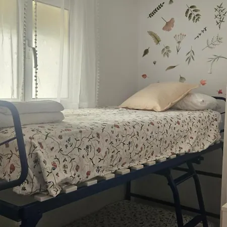 Apartman With A Large Pool In Tossa de Mar